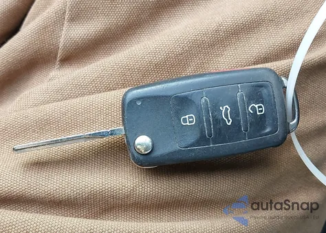 2014 Volkswagen Jetta 2.0L Tdi from USA, damaged, VIN 3VW3L7AJ6EM442853